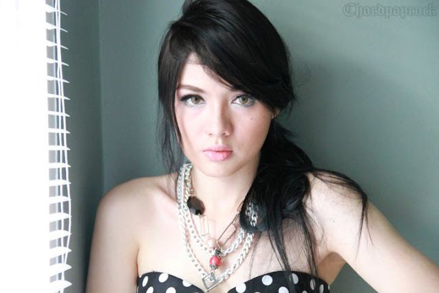 luna maya bugil