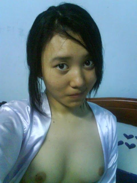 gadis narsis