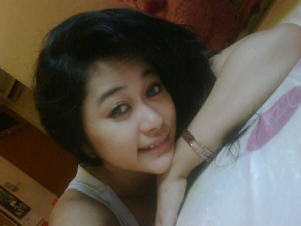 gambar memek luna maya