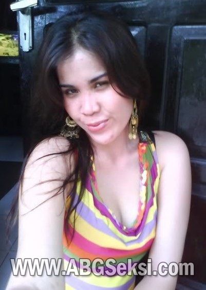 gadis cantik