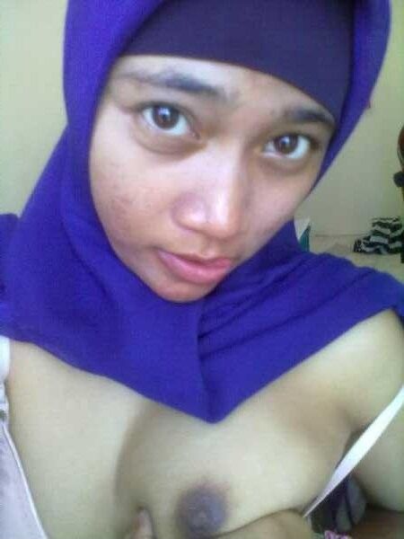 ibu ibu bugil