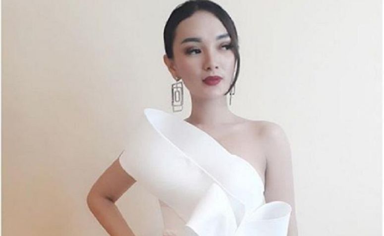 foto panas zaskia gotik