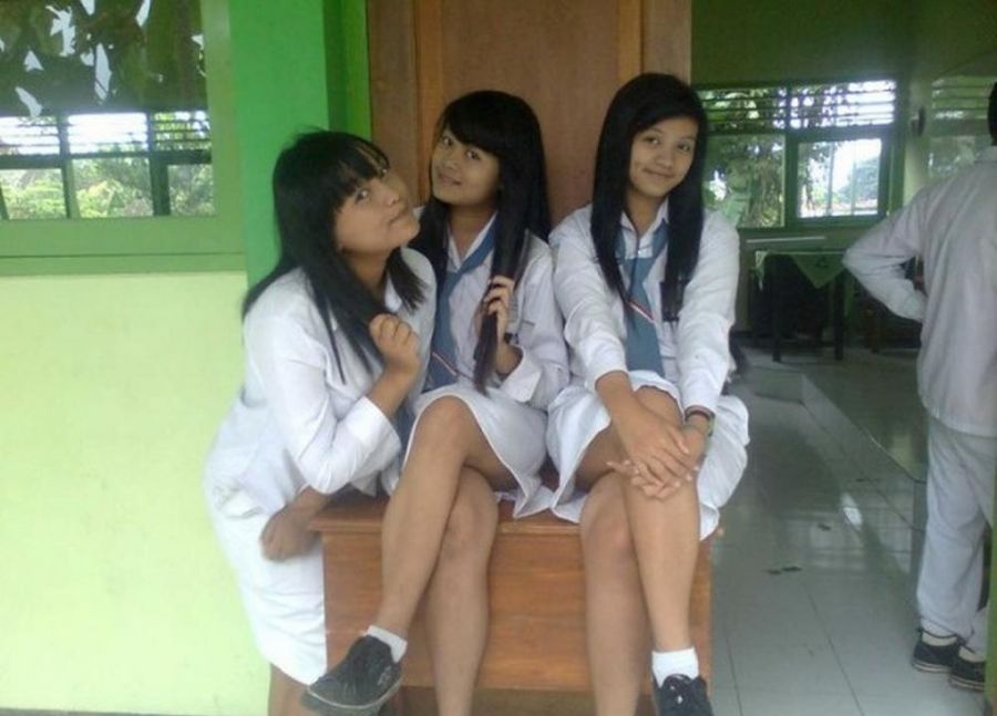 memek cewek ngangkang