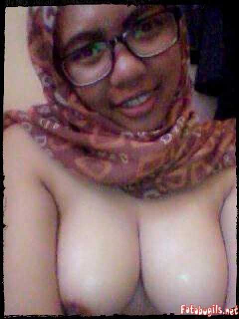 memek ayu anjani