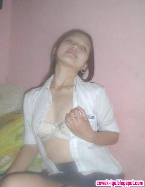 memek abg dientot