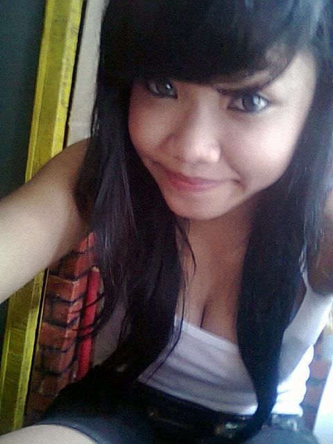 cewek montok mulus