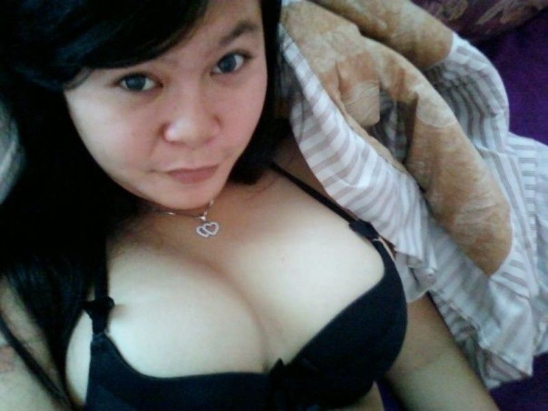 cewek telanjang bulat