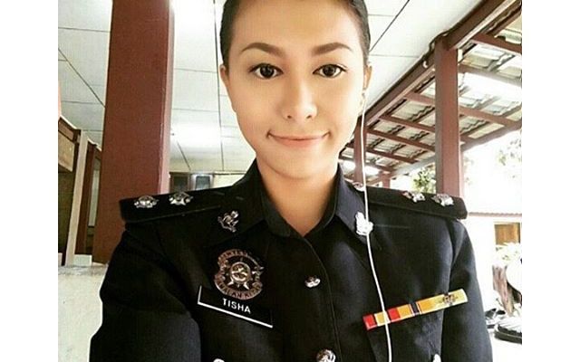 artis nampak konek melayu kantoi
