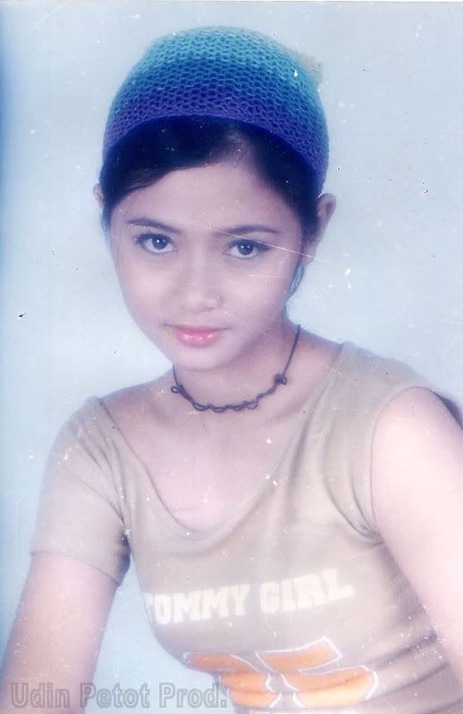 vega darwanti bugil cd