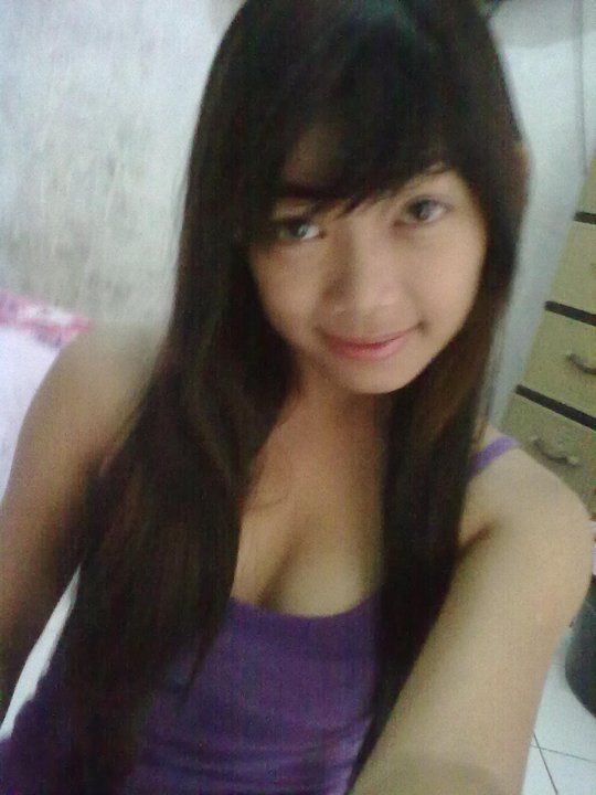cewek cantik bugil