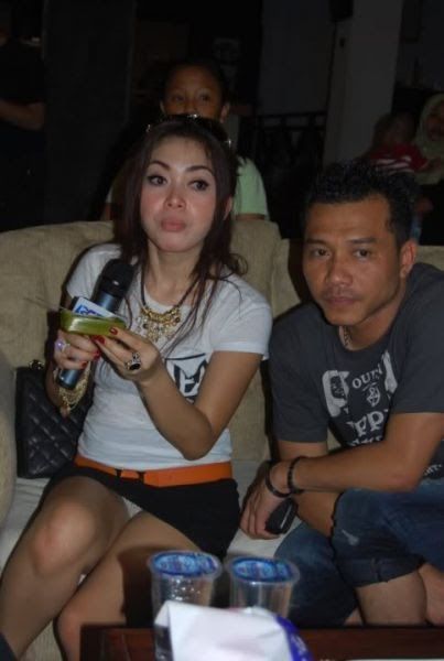 celana dalam pink