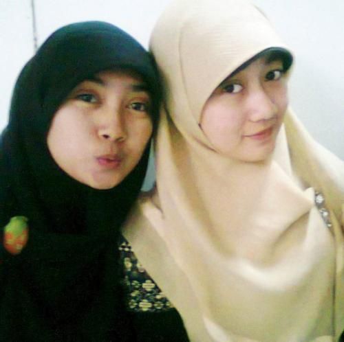 agnes monica ber jilbab