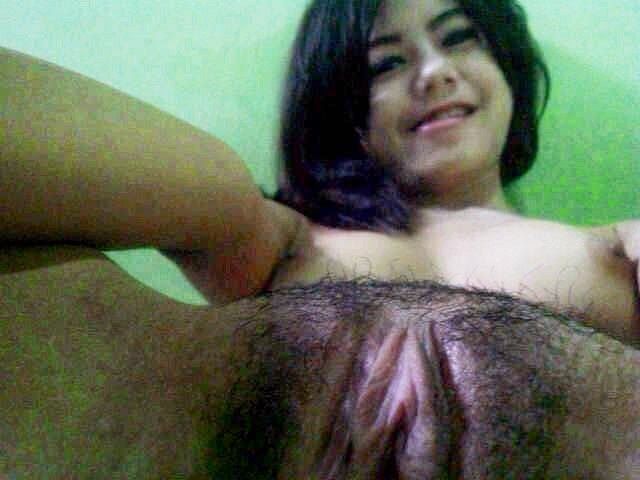 pegang payu dara di kelas