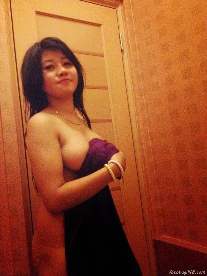 toket gede