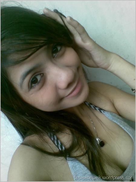 ngentot memek jilbab