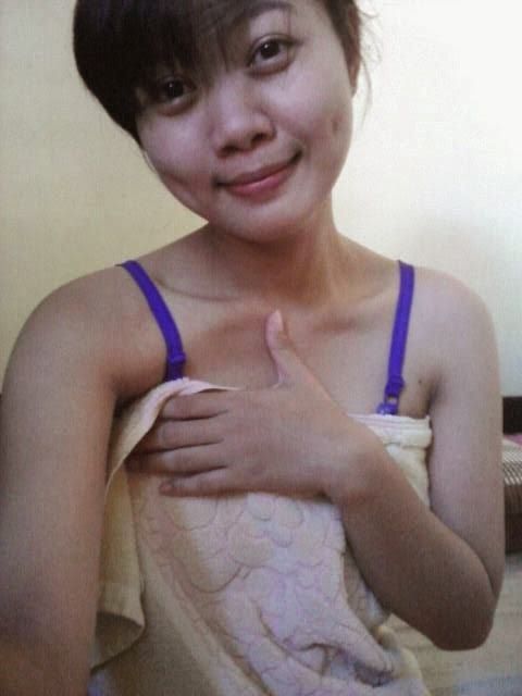 cewek cantik bugil