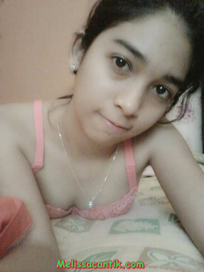 foto cewek cantik telanjang