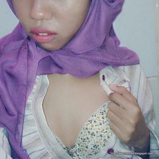 jilbab ngentot