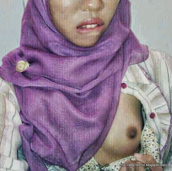 pepek jilbab
