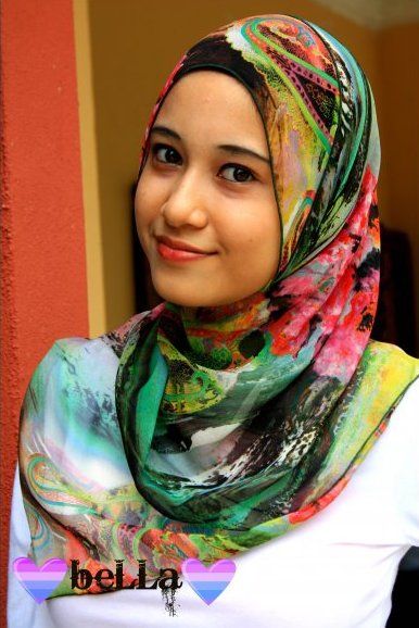 artis telanjang bulat