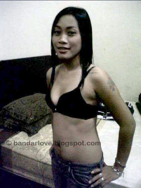 kontol masuk memek perawan