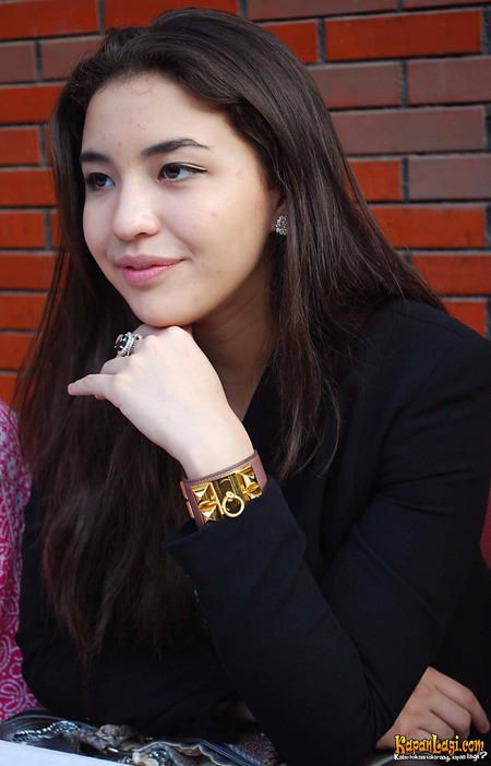 manohara odelia pinot pacar