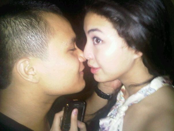 gambar manohara odelia pinot
