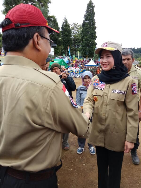 lagu desy ratnasari