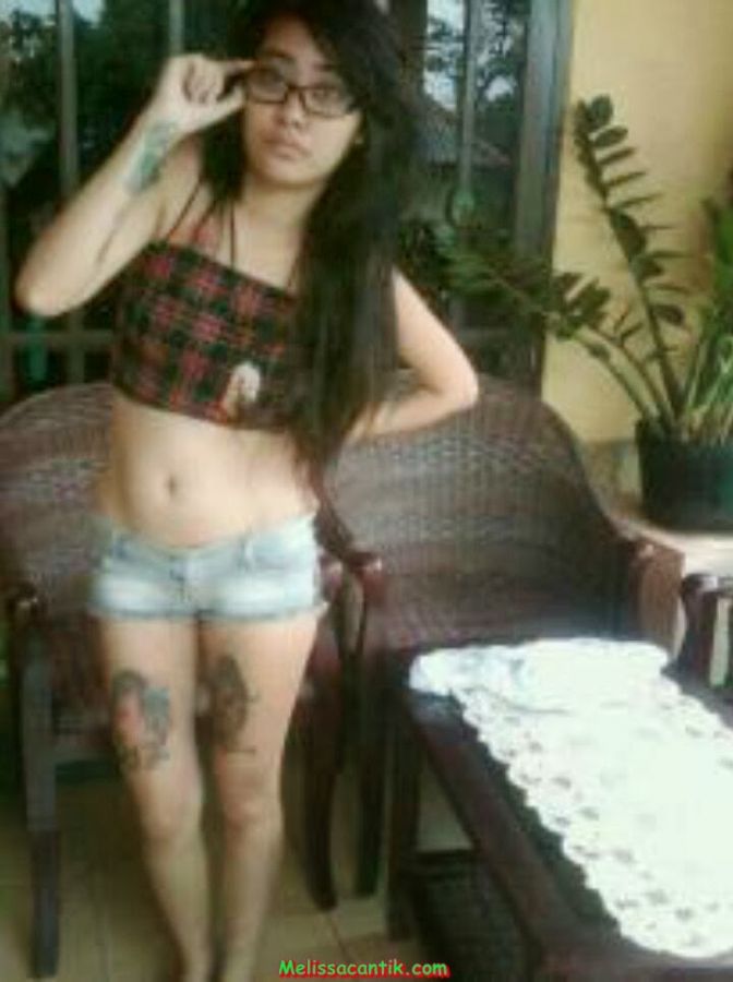 cewek cantik hot