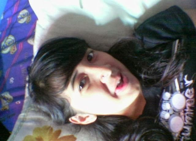 memek bugil lagi ngangkang