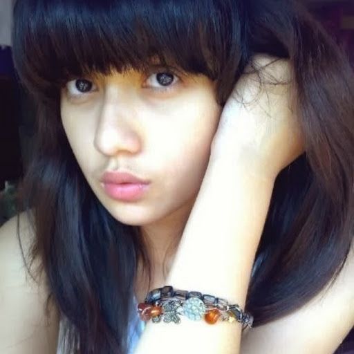 gadis cantik bugil