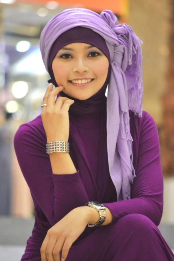gambar wanita hot