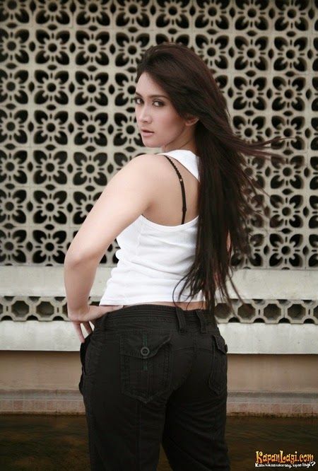 adegan hot nafa urbach