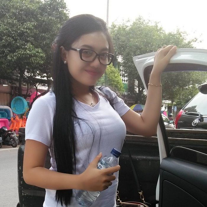 memek ngangkang