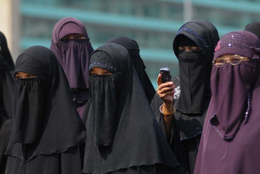 perkosa wanita