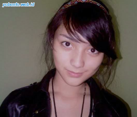 jupe telanjang bulat