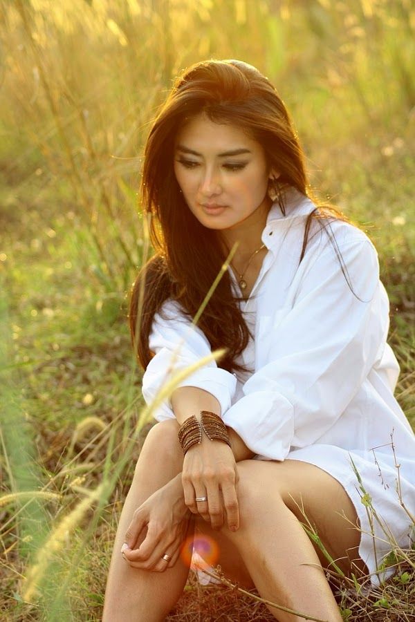 indonesian girl hot model majalah dewasa