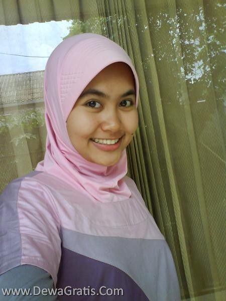 mesum di kebun teh