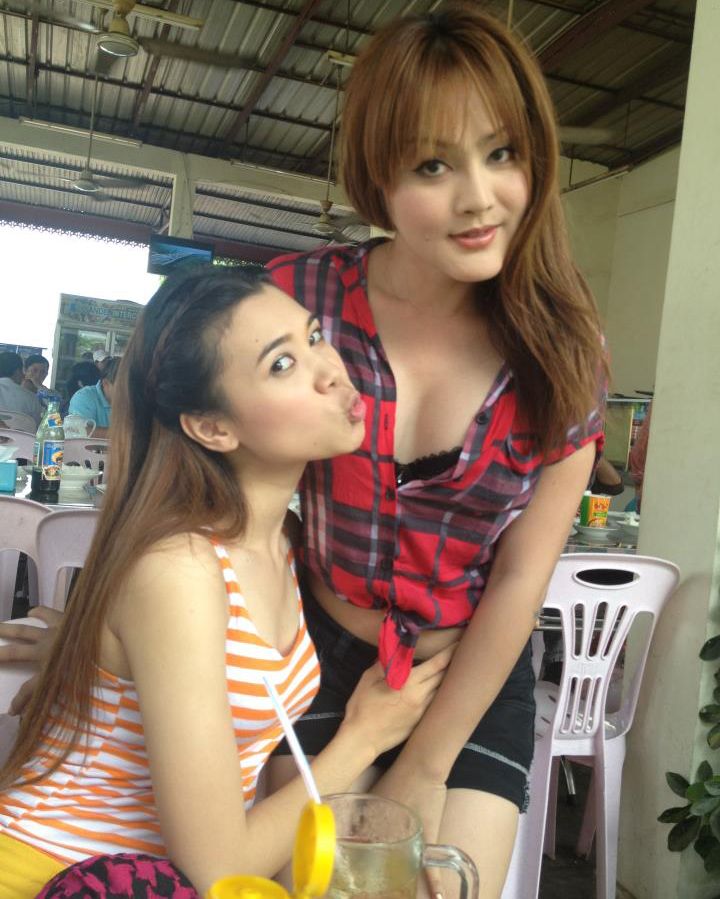 toket gadis montok
