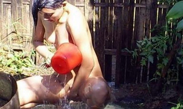 foto wanita cantik telanjang