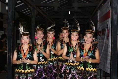 gambar gadis dari kazakhstan