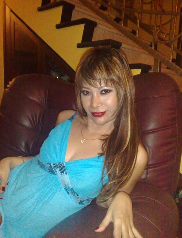 gadis bugil