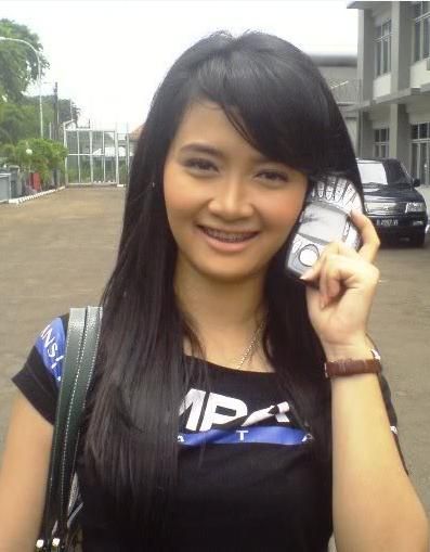 wanita hamil bugil