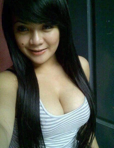 telanjang bugil