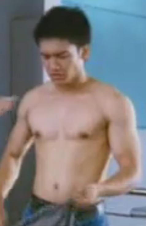 cowok telanjang