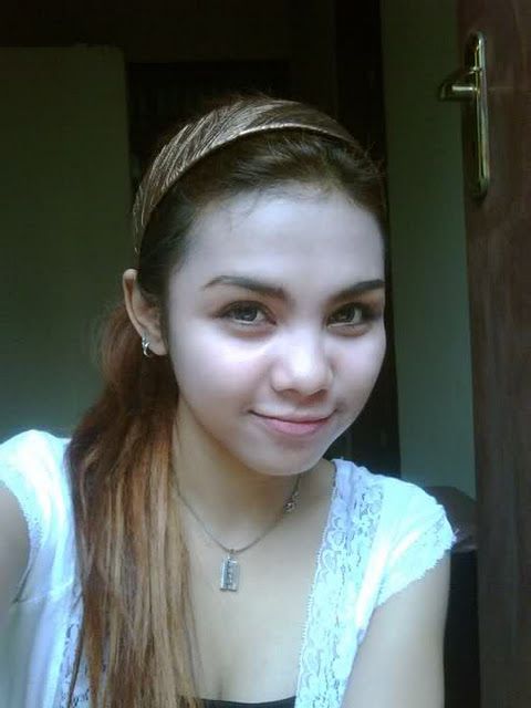 artis telanjang