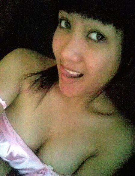 cewek cantik bugil