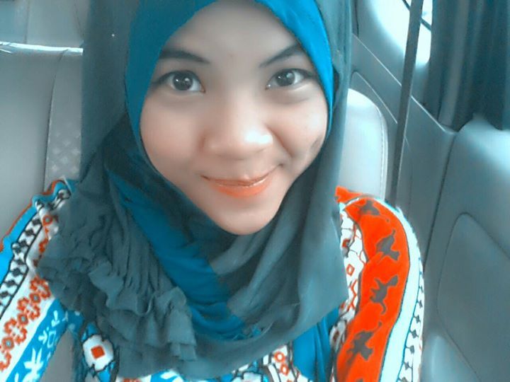 cewek tidur bugil