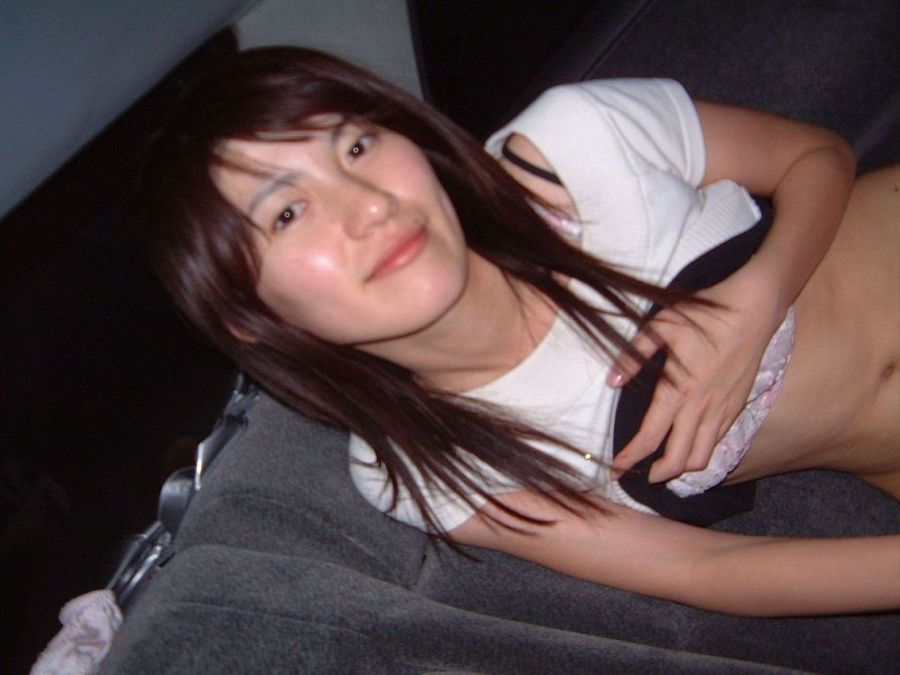 memek bugil lagi ngangkang