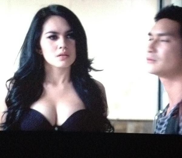 kontol masuk memek